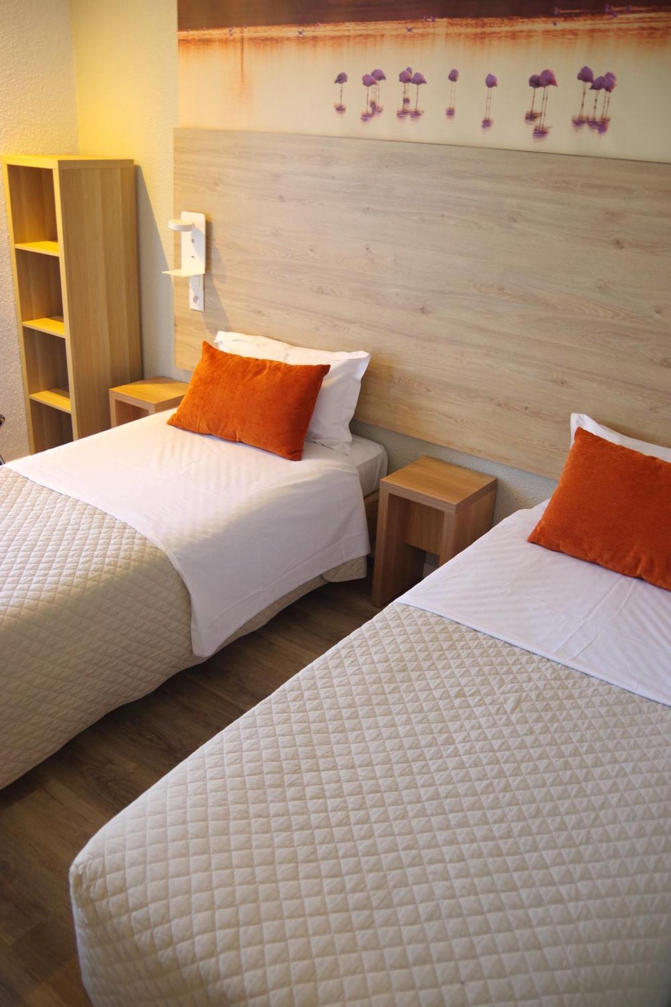 Hotel Le Mas Des Ponts D'ארל מראה חיצוני תמונה