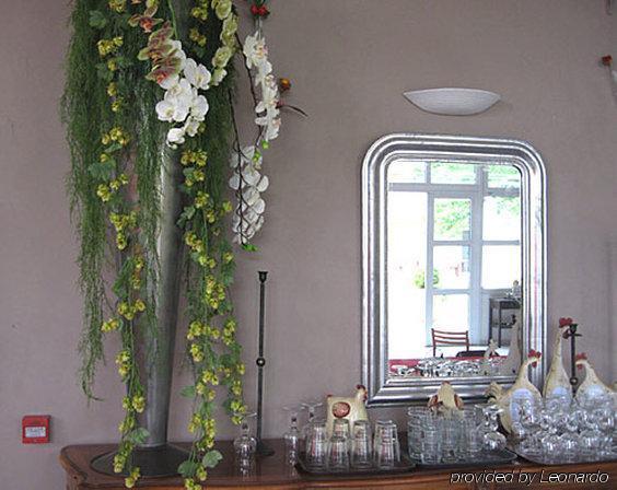 Hotel Le Mas Des Ponts D'ארל מסעדה תמונה