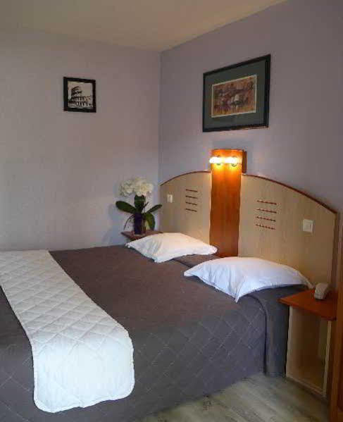 Hotel Le Mas Des Ponts D'ארל מראה חיצוני תמונה