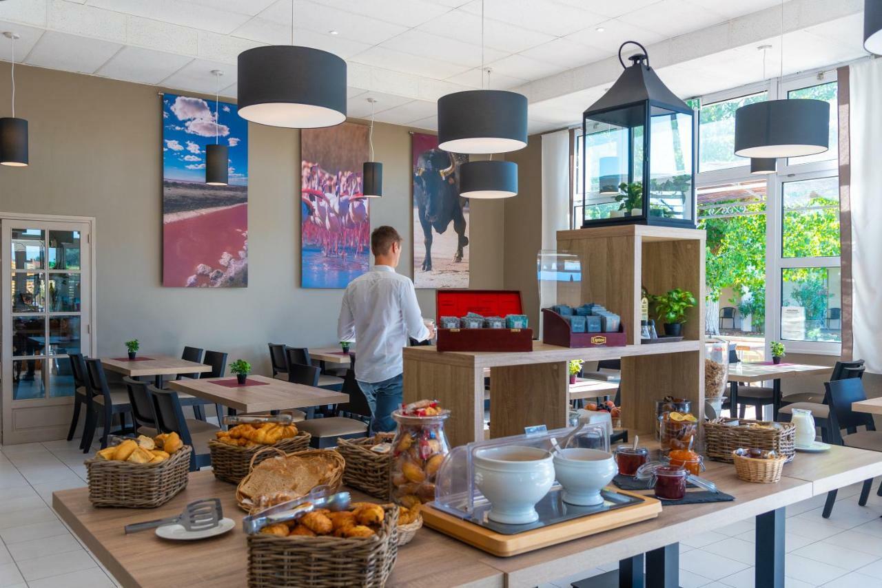 Hotel Le Mas Des Ponts D'ארל מראה חיצוני תמונה